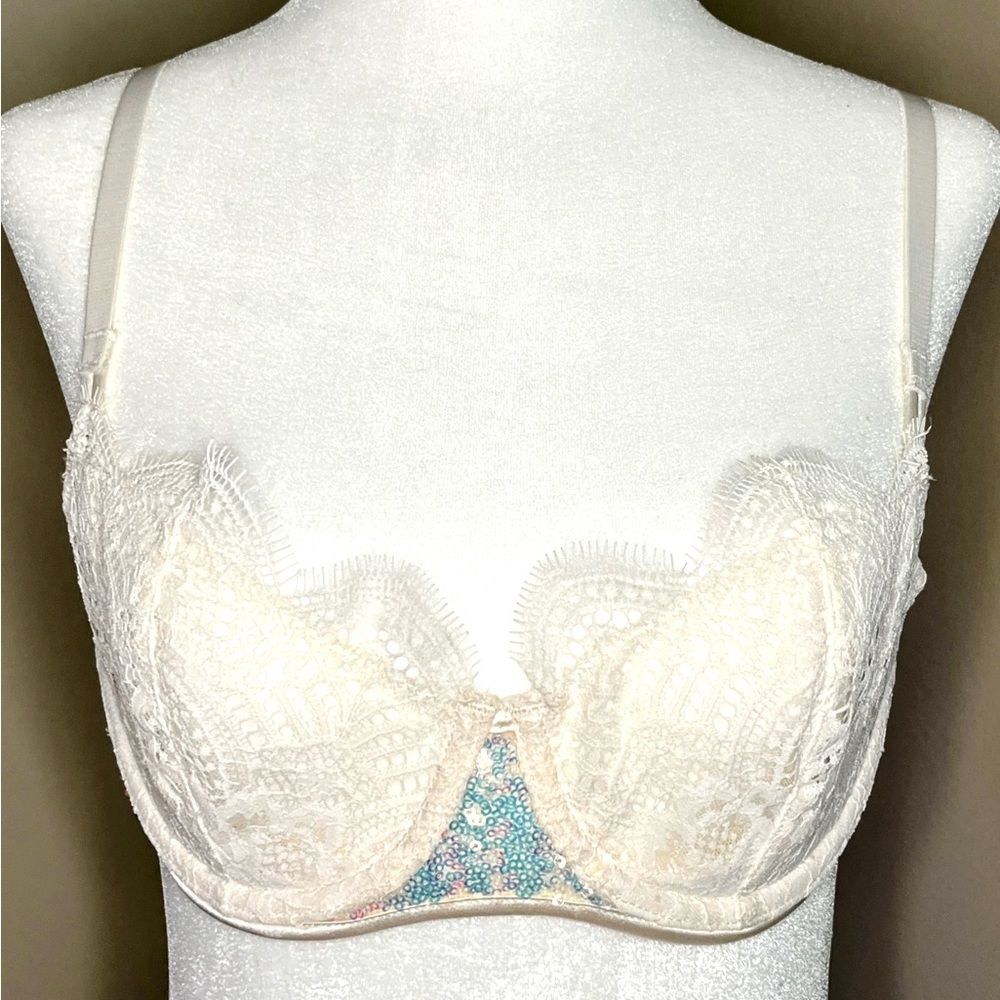 Victoria’s Secret Bra